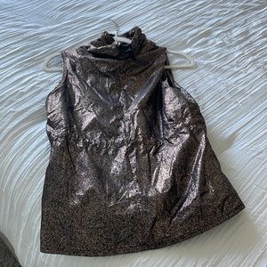 Fabletics bronze vest